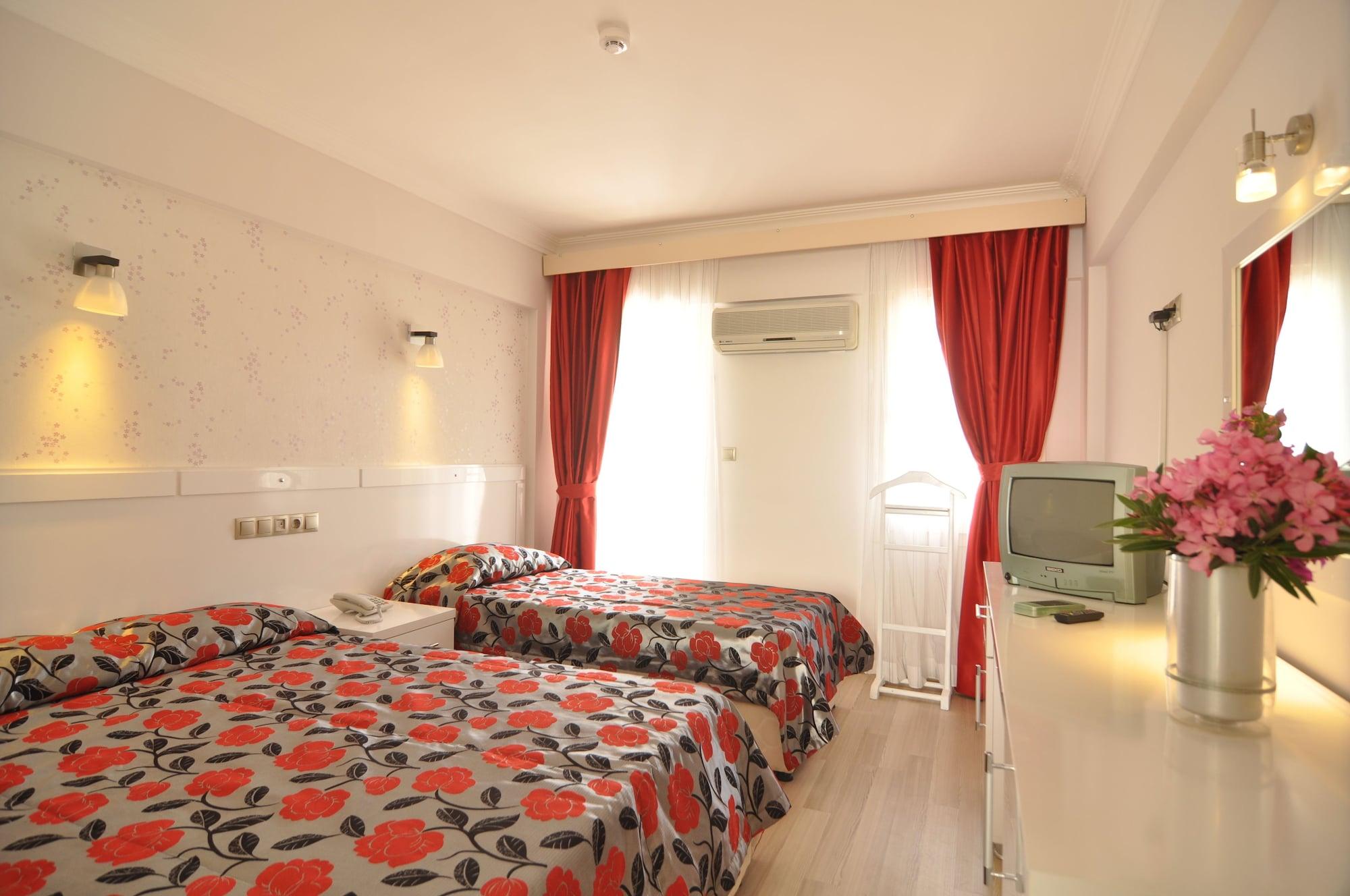 Delfi Hotel Spa & Wellness Center Bodrum Екстериор снимка
