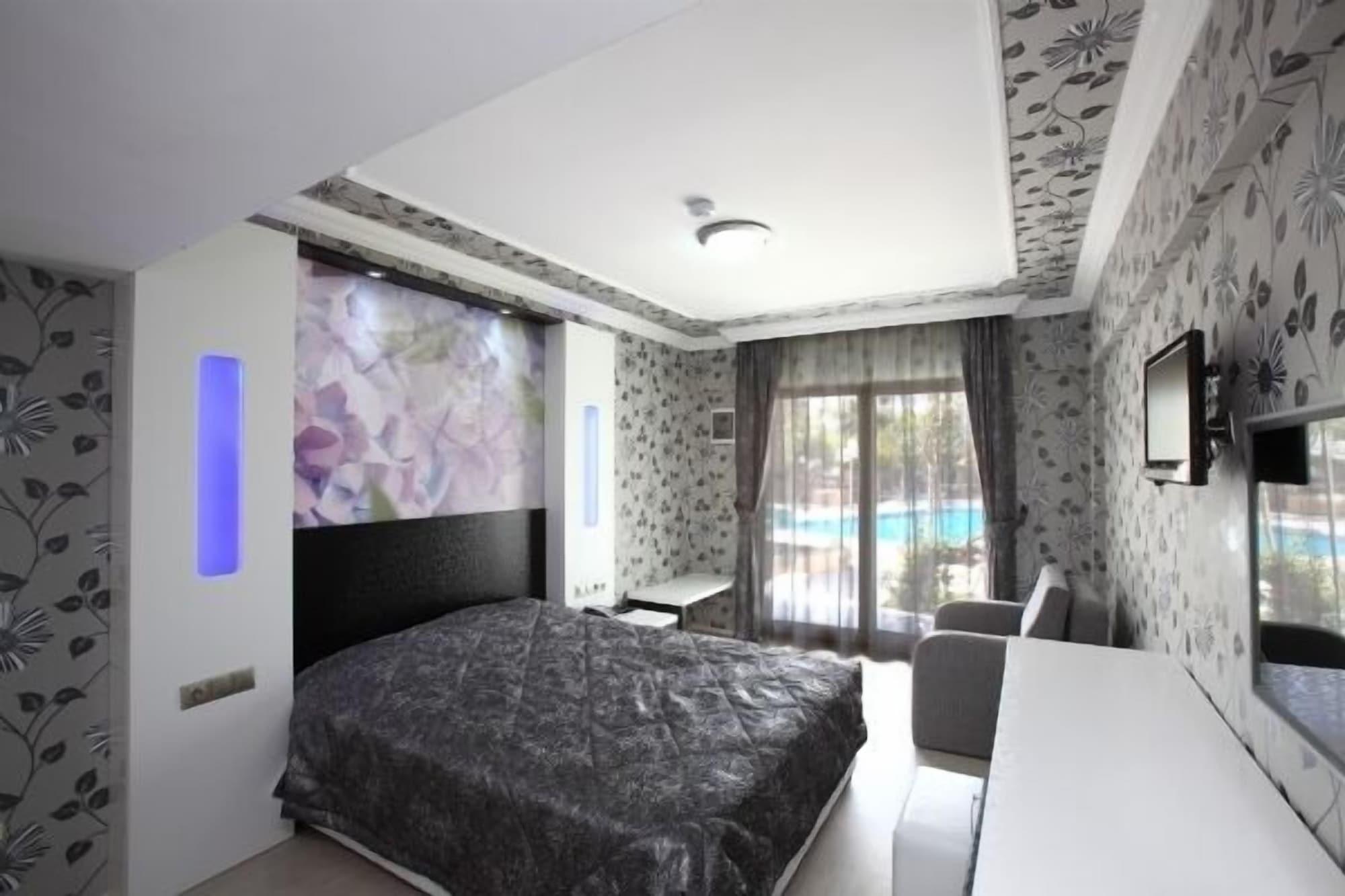 Delfi Hotel Spa & Wellness Center Bodrum Екстериор снимка