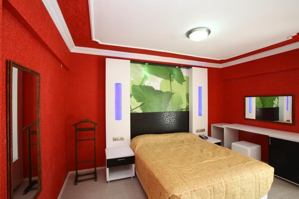 Delfi Hotel Spa & Wellness Center Bodrum Екстериор снимка
